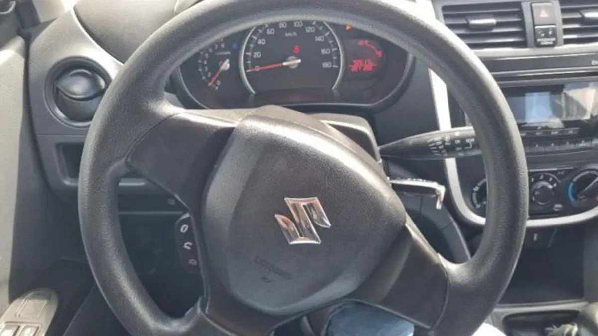 Suzuki Celerio usata a Savona (9)