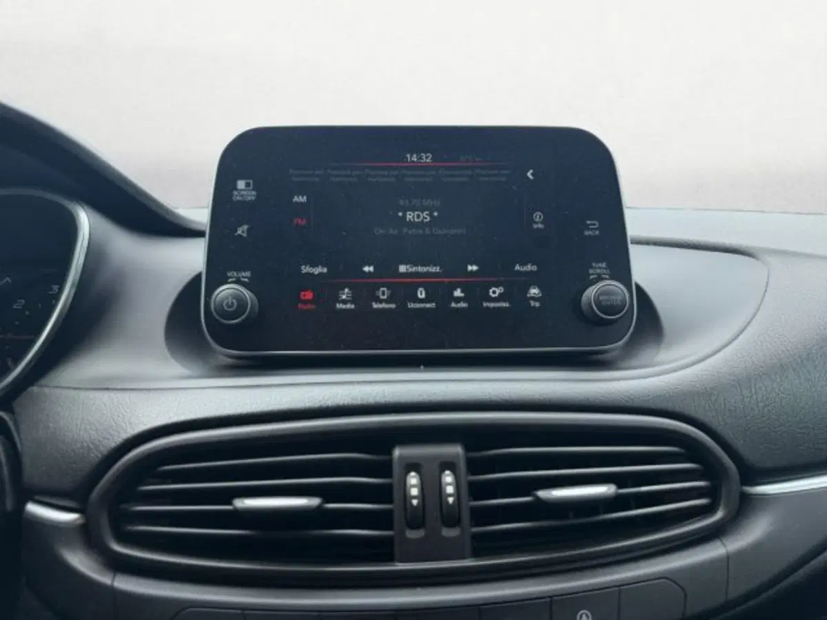 Fiat Tipo Station Wagon usata a Udine (12)