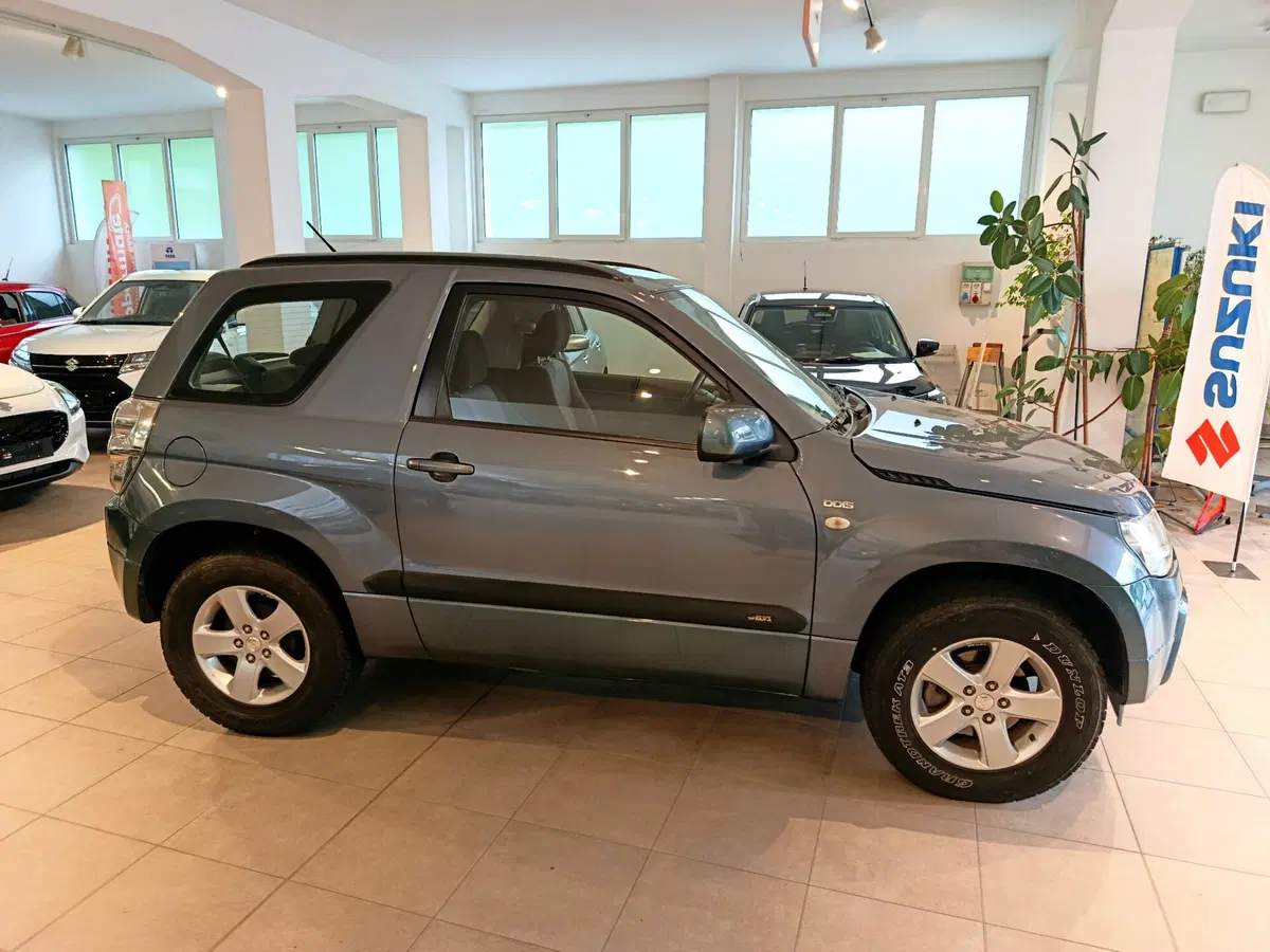 Suzuki Grand Vitara usata a Lecco (4)