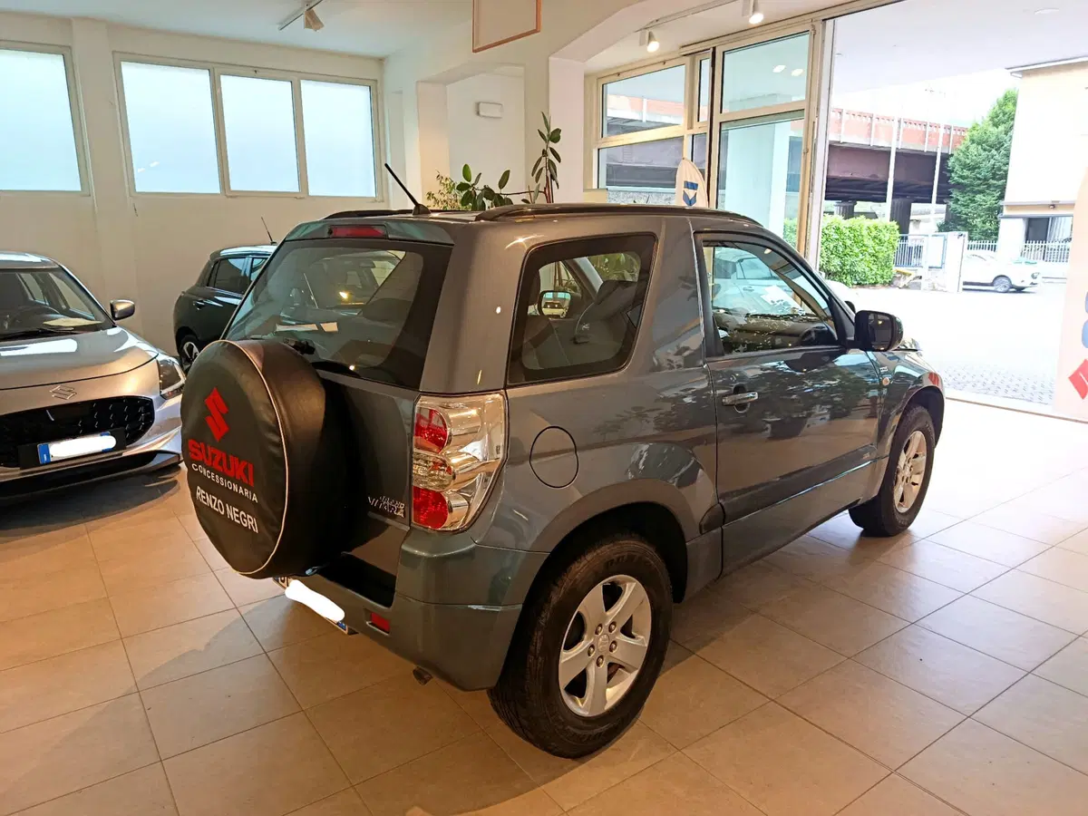 Suzuki Grand Vitara usata a Lecco (5)