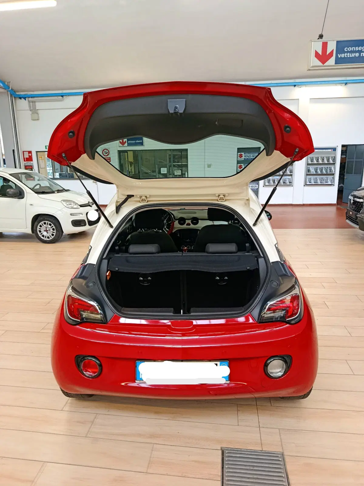 Opel Adam usata a Lecco (9)