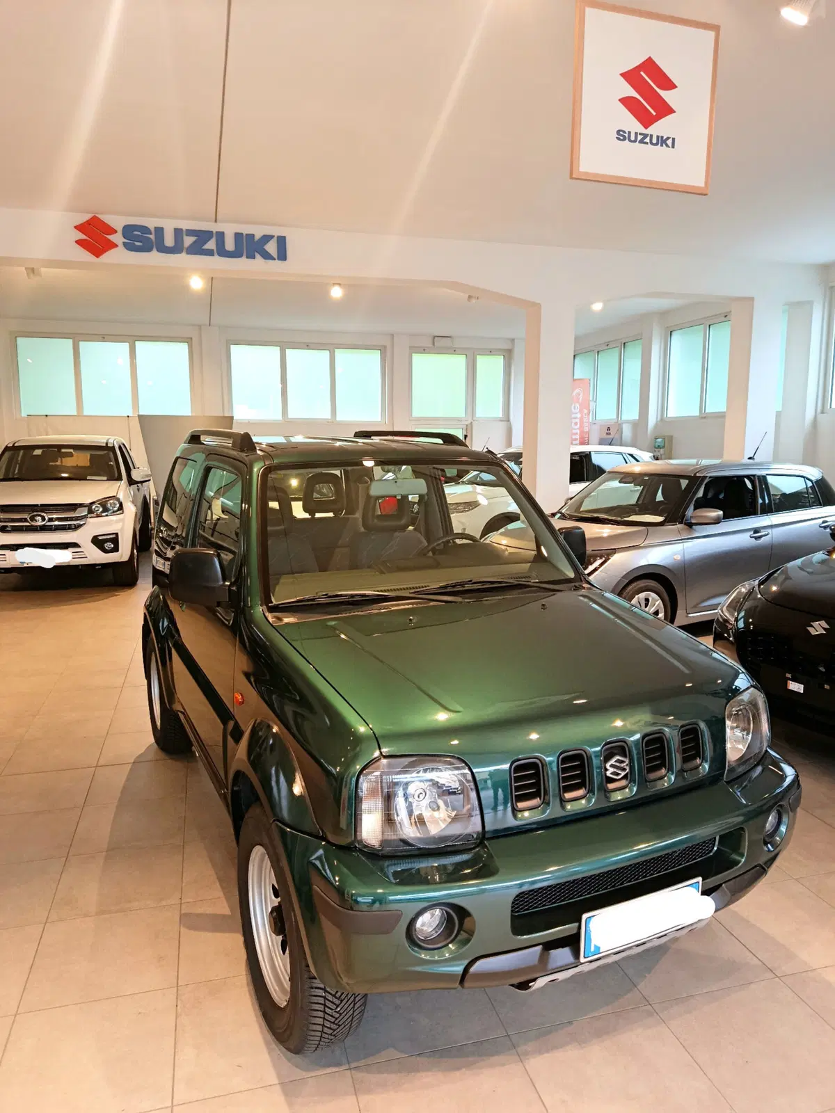 Suzuki Jimny usata a Lecco (12)