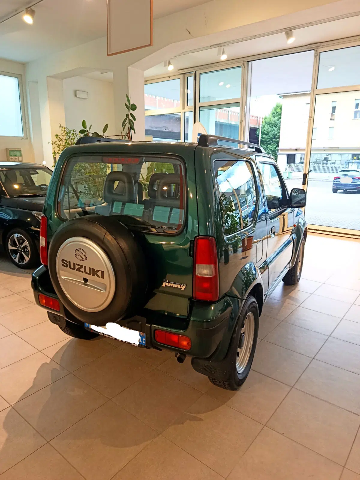 Suzuki Jimny usata a Lecco (8)