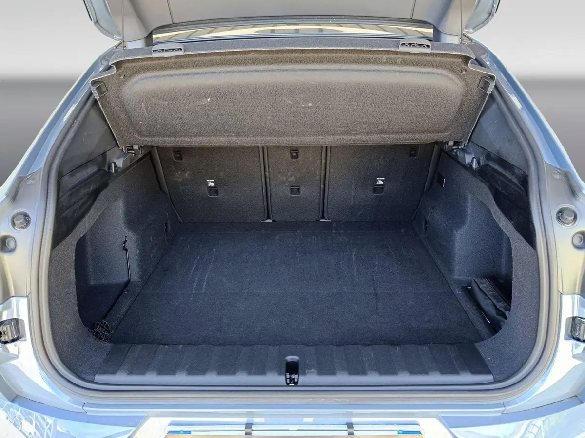 BMW iX2 usata a Ascoli Piceno (19)