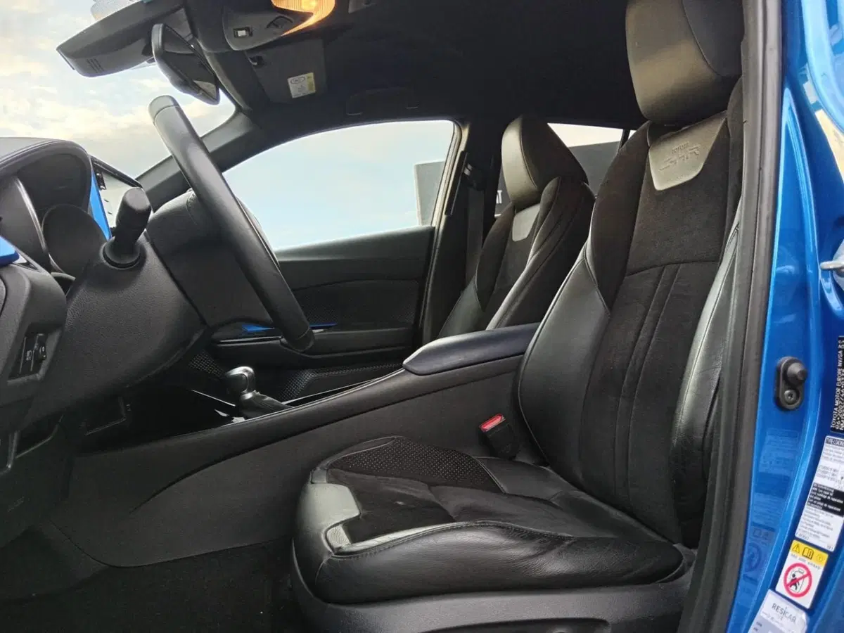 Toyota Toyota C-HR usata a Alessandria (10)