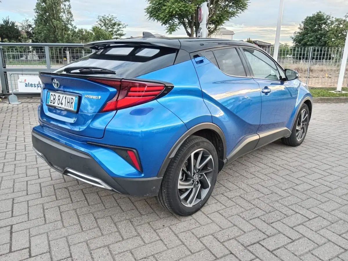 Toyota Toyota C-HR usata a Alessandria (5)