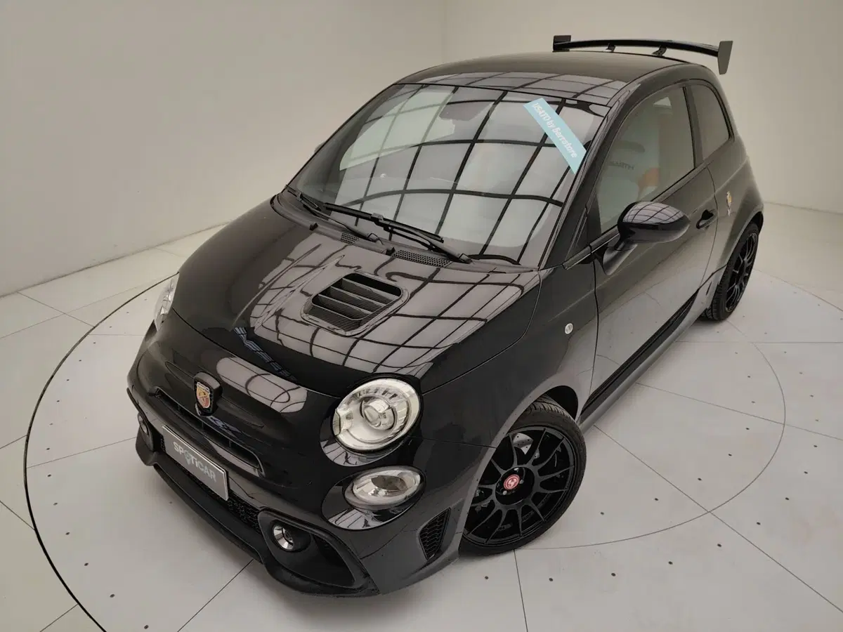Abarth 595 Cabrio usata a Como (13)