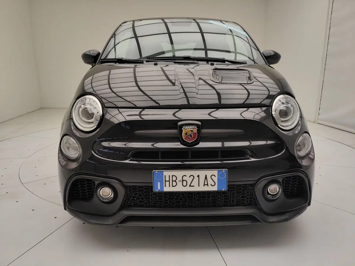 Abarth 595 Cabrio usata a Como (2)