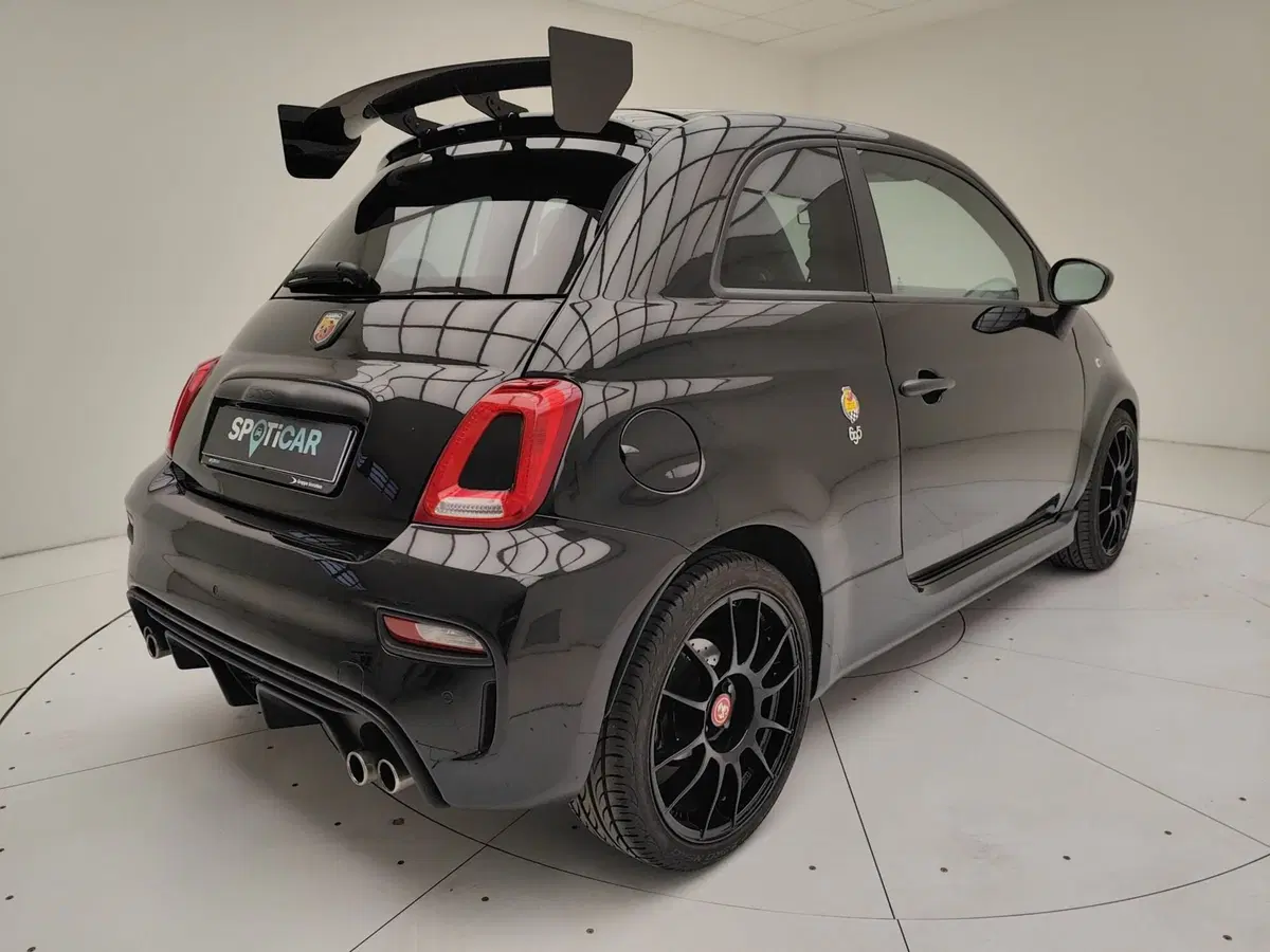 Abarth 595 Cabrio usata a Como (6)