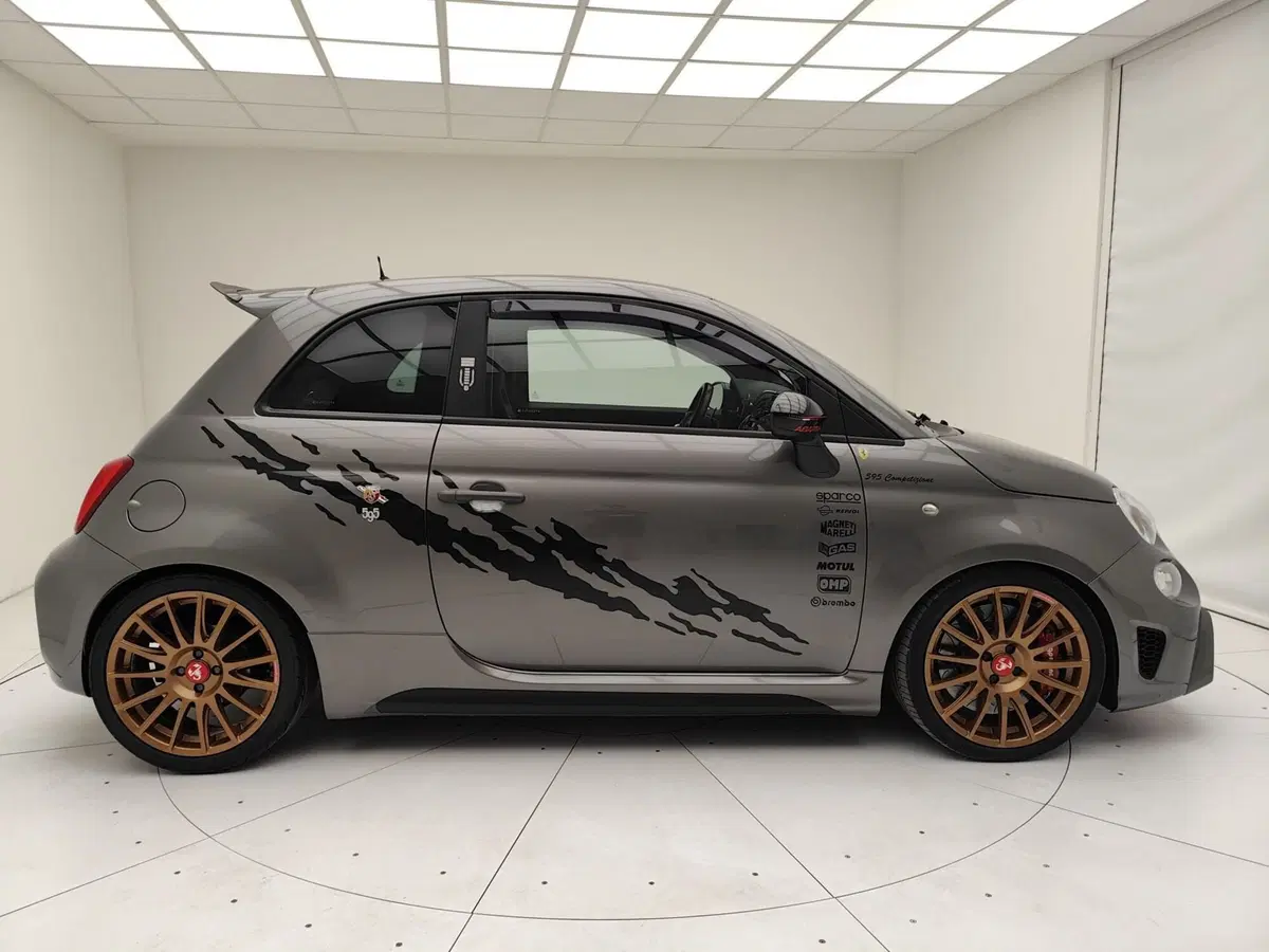 Abarth 500 usata a Como (19)