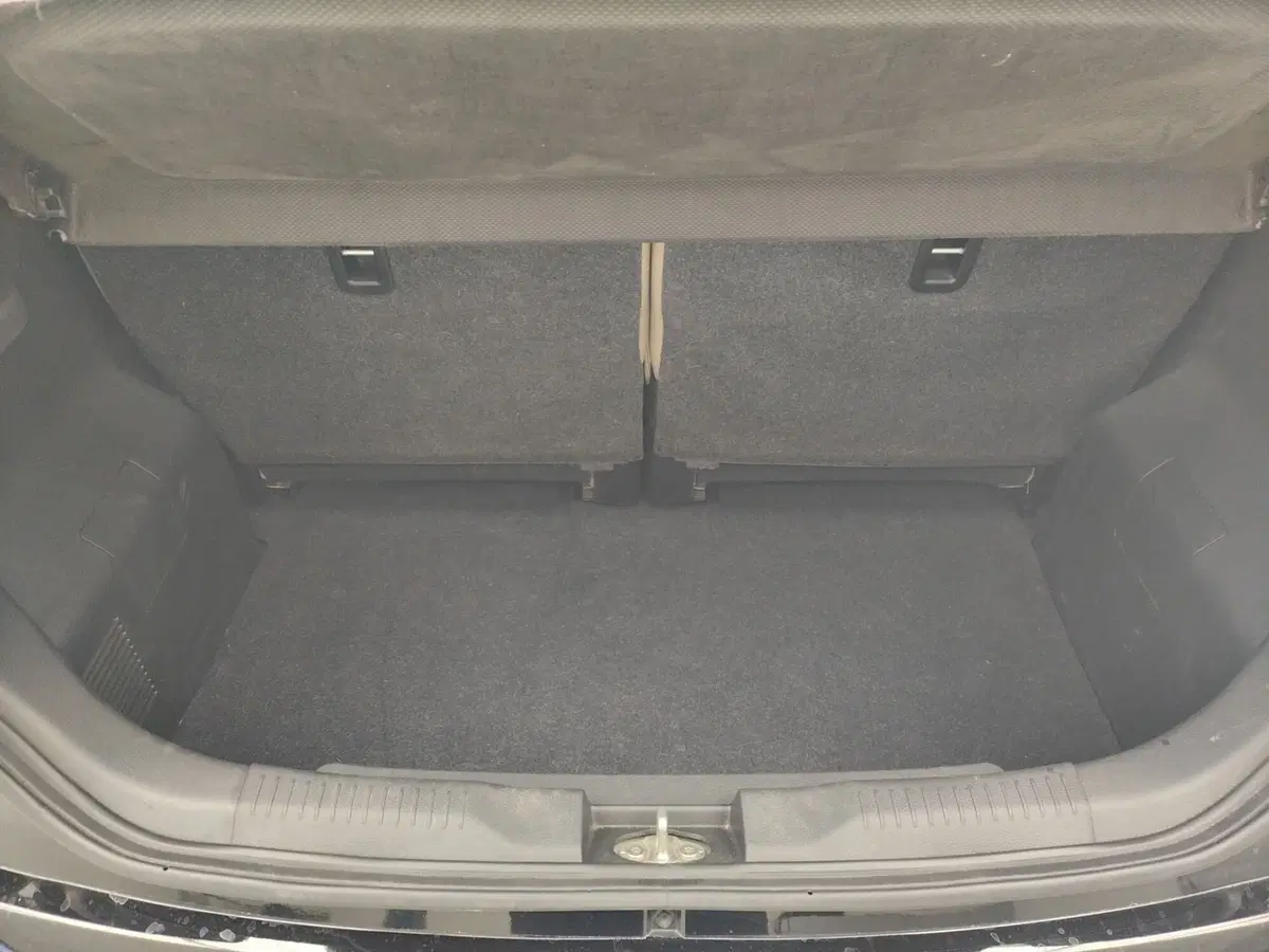 Suzuki Ignis usata a Como (18)