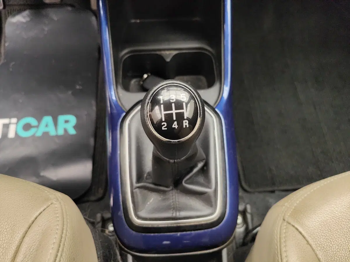 Suzuki Ignis usata a Como (19)