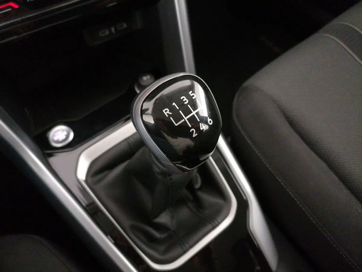 Volkswagen T-Roc usata a Roma (13)