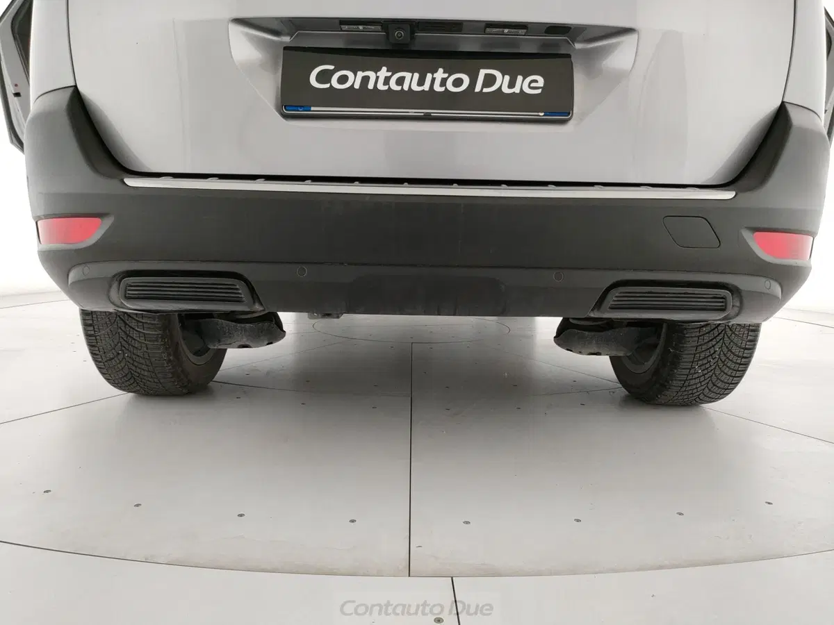 Peugeot 5008 usata a Caserta (10)