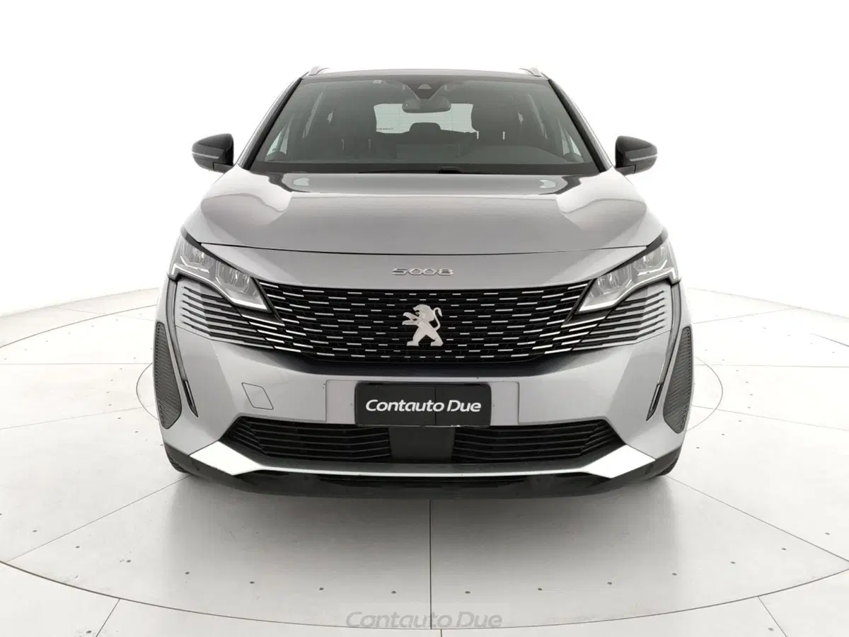 Peugeot 5008 usata a Caserta (2)