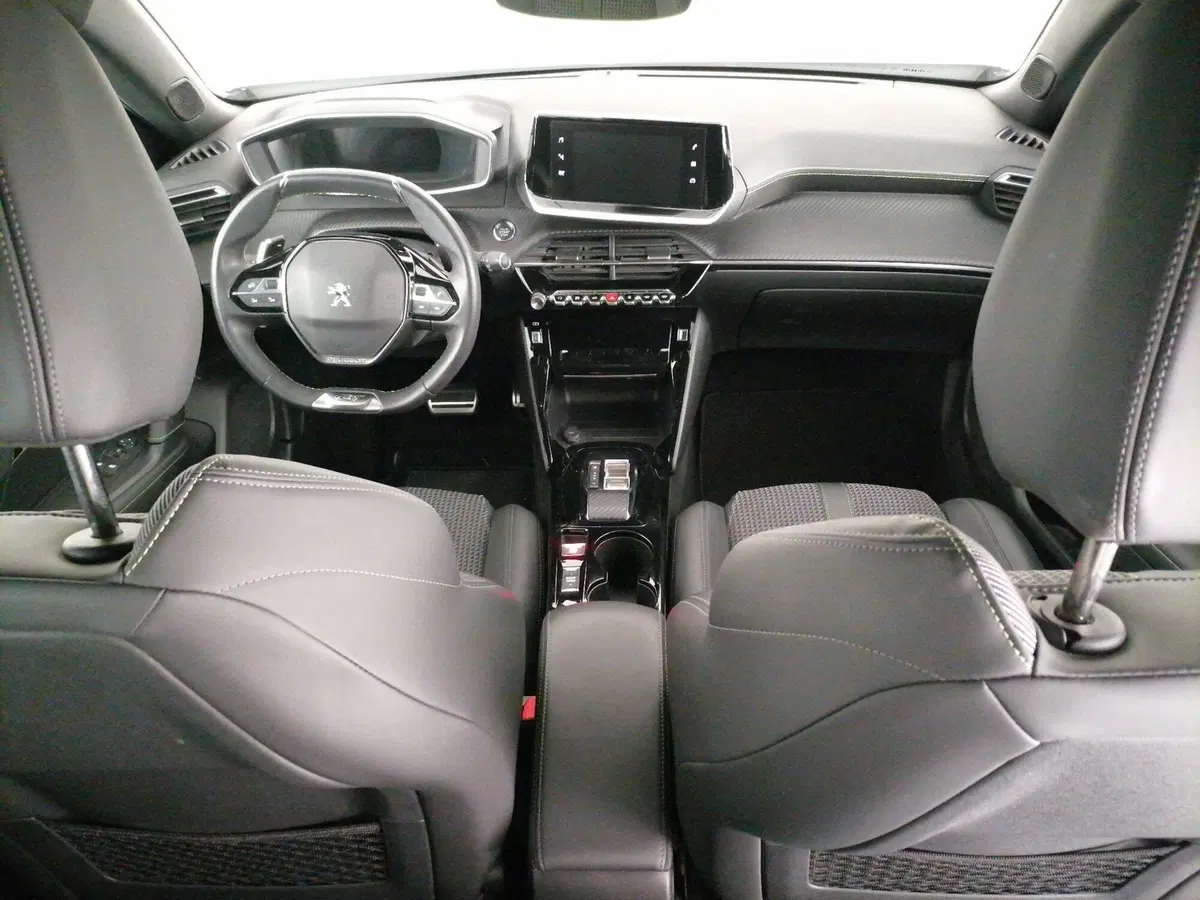 Peugeot 2008 usata a Roma (9)