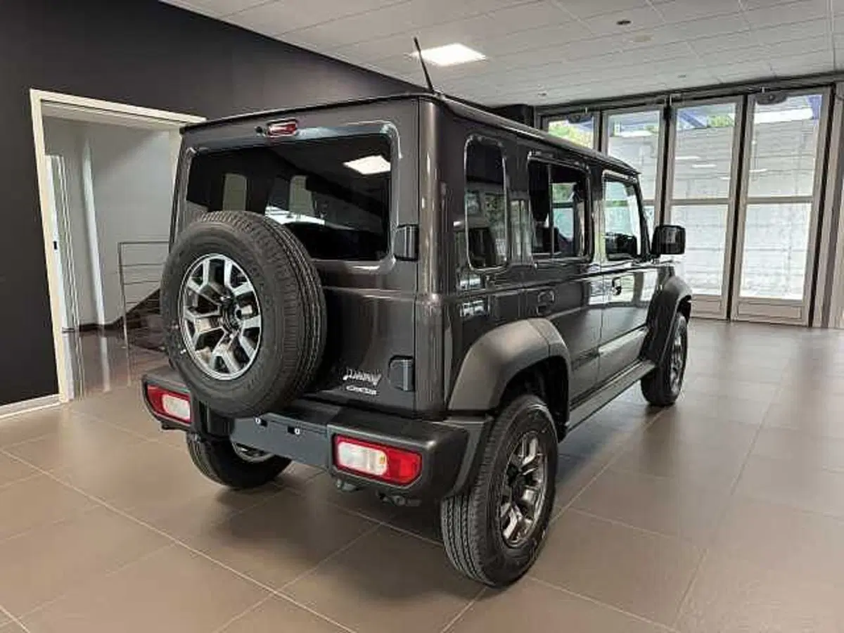 Suzuki Jimny nuova a Aosta (2)