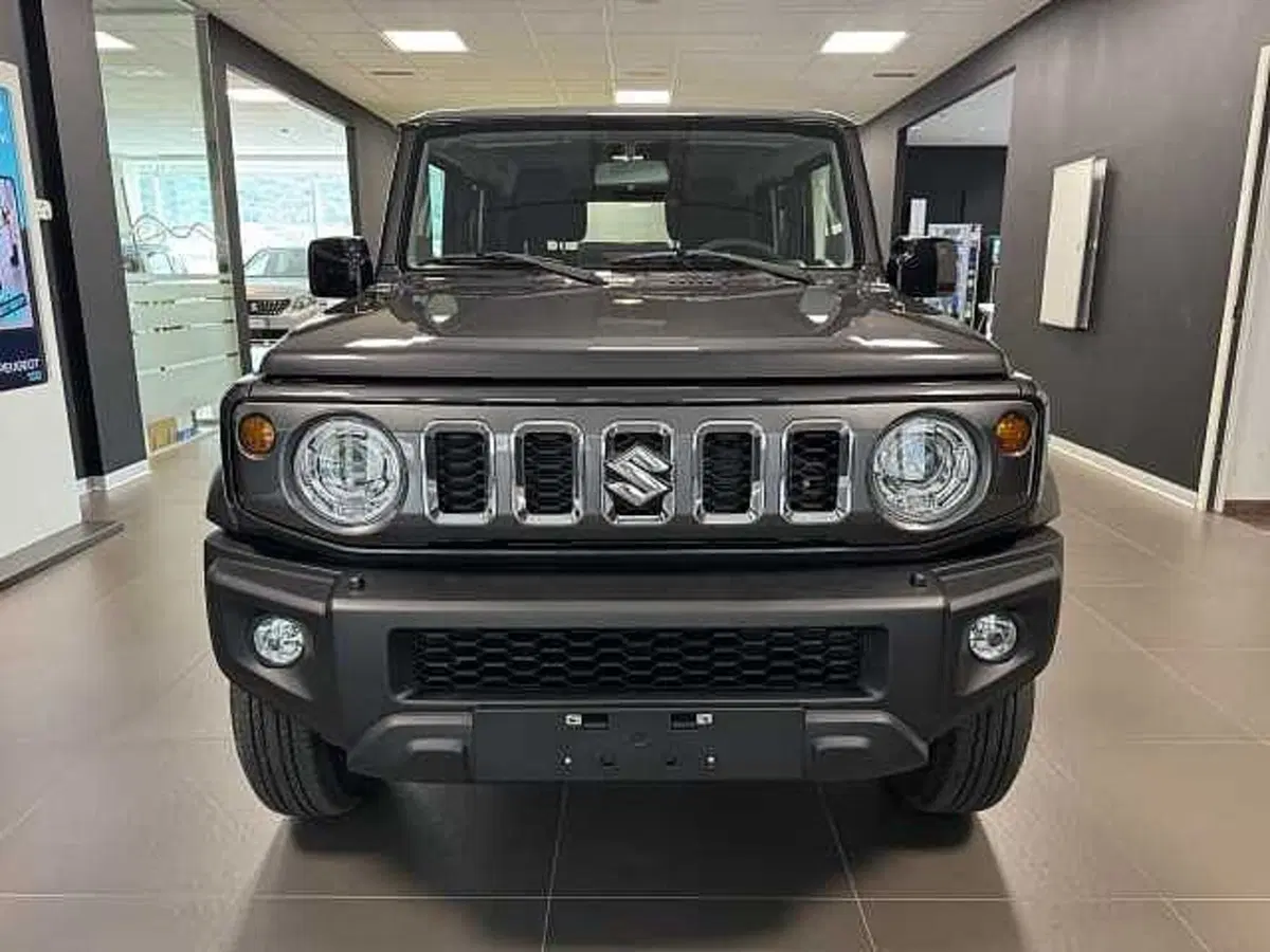 Suzuki Jimny nuova a Aosta (5)