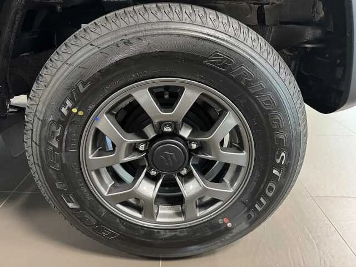 Suzuki Jimny nuova a Aosta (7)