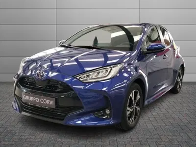 Toyota Yaris 1.5 Hybrid 5 porte Trend del 2025 usata a Frosinone