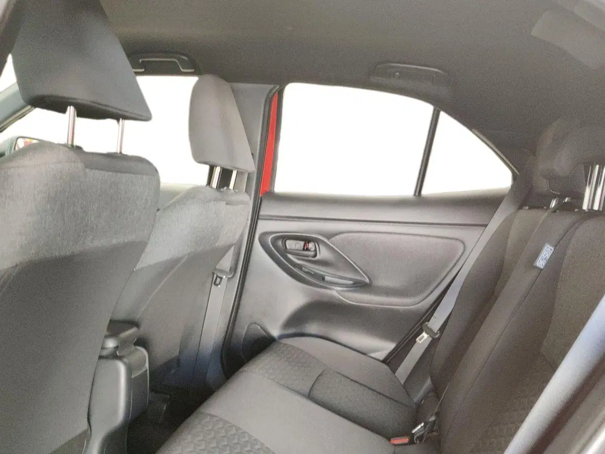 Toyota Yaris Cross usata a Frosinone (11)