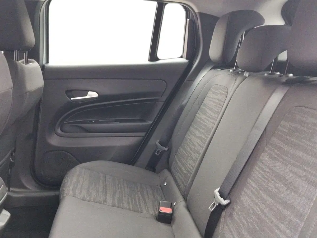 Jeep Avenger usata a Roma (10)