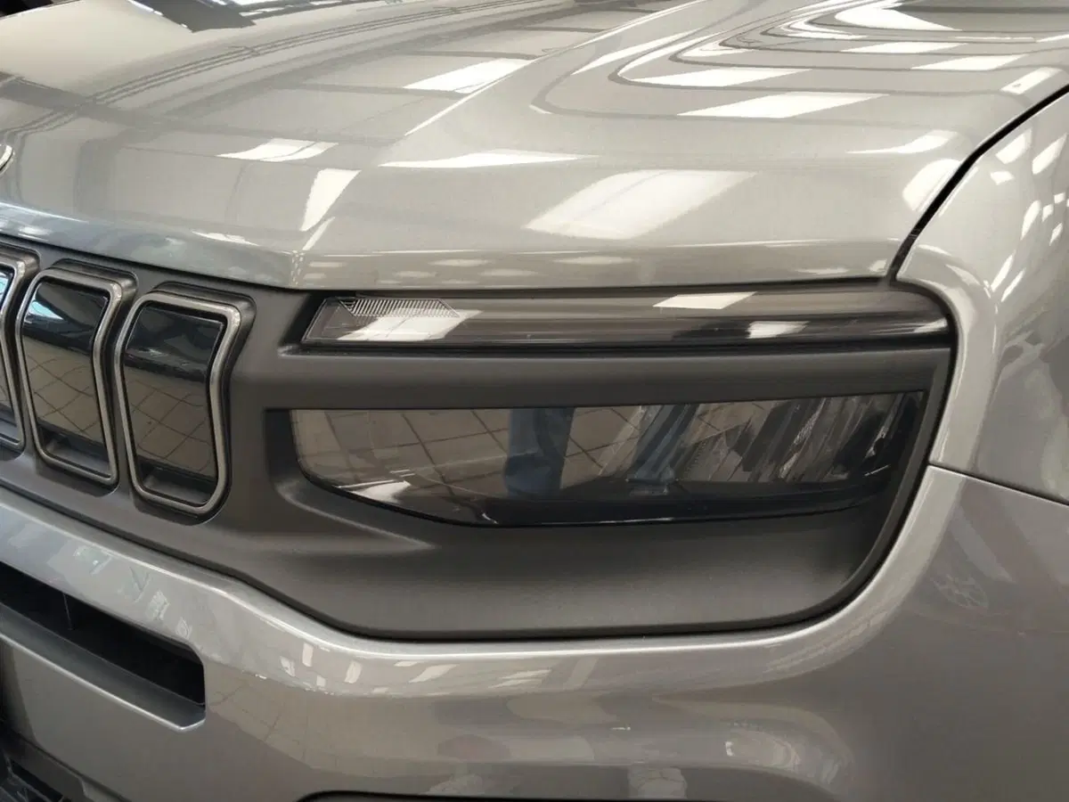 Jeep Avenger usata a Roma (13)