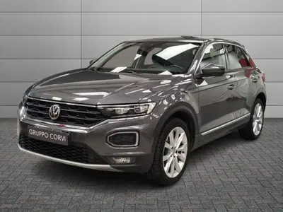 Volkswagen T-Roc 2.0 tdi Style 4motion 150cv dsg del 2018 usata a Frascati