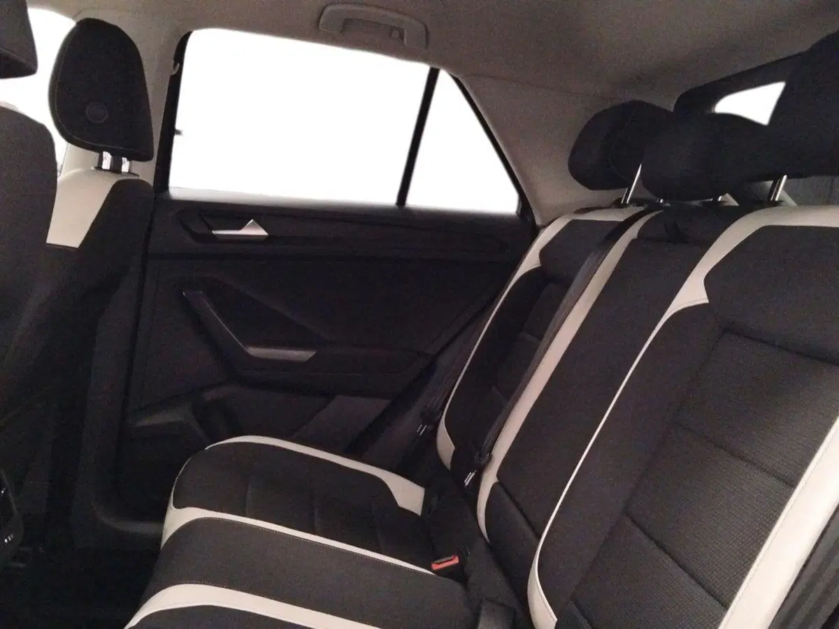 Volkswagen T-Roc usata a Roma (10)