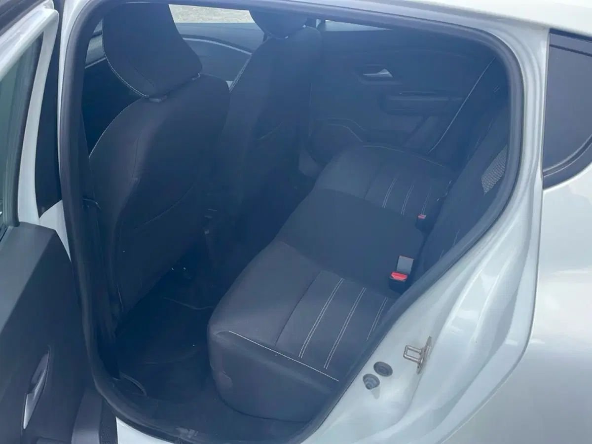 Dacia Sandero usata a Bologna (14)