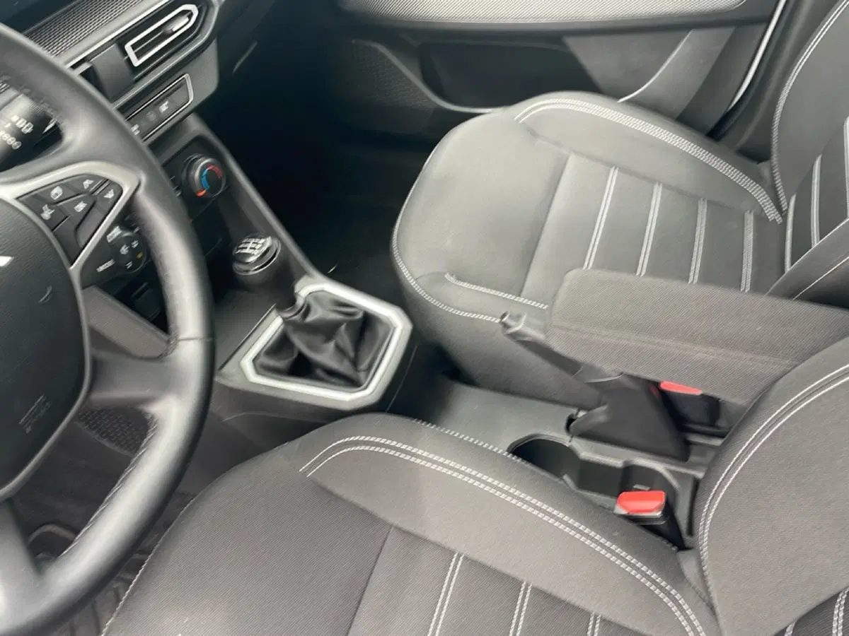 Dacia Sandero usata a Bologna (17)