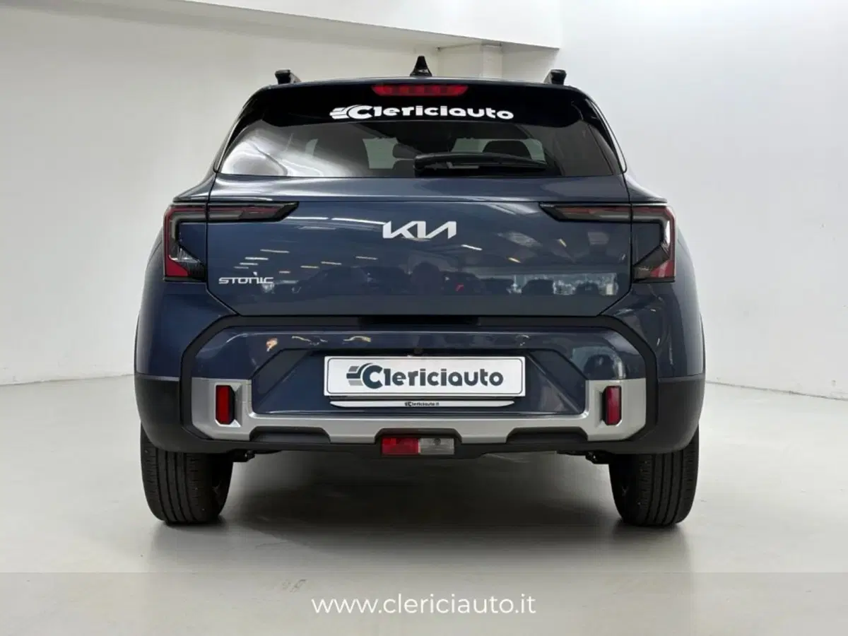 Kia Stonic usata a Como (4)