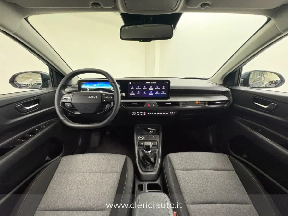 Kia Stonic usata a Como (9)