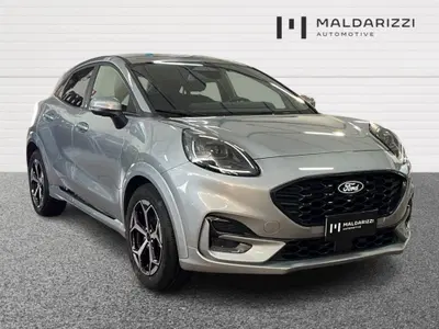 Ford Puma 1.0 ecoboost h ST-Line 125cv auto del 2024 usata a Bari