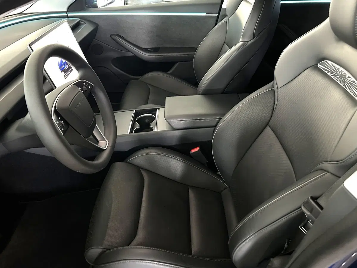 Tesla Model 3 usata a Ferrara (8)