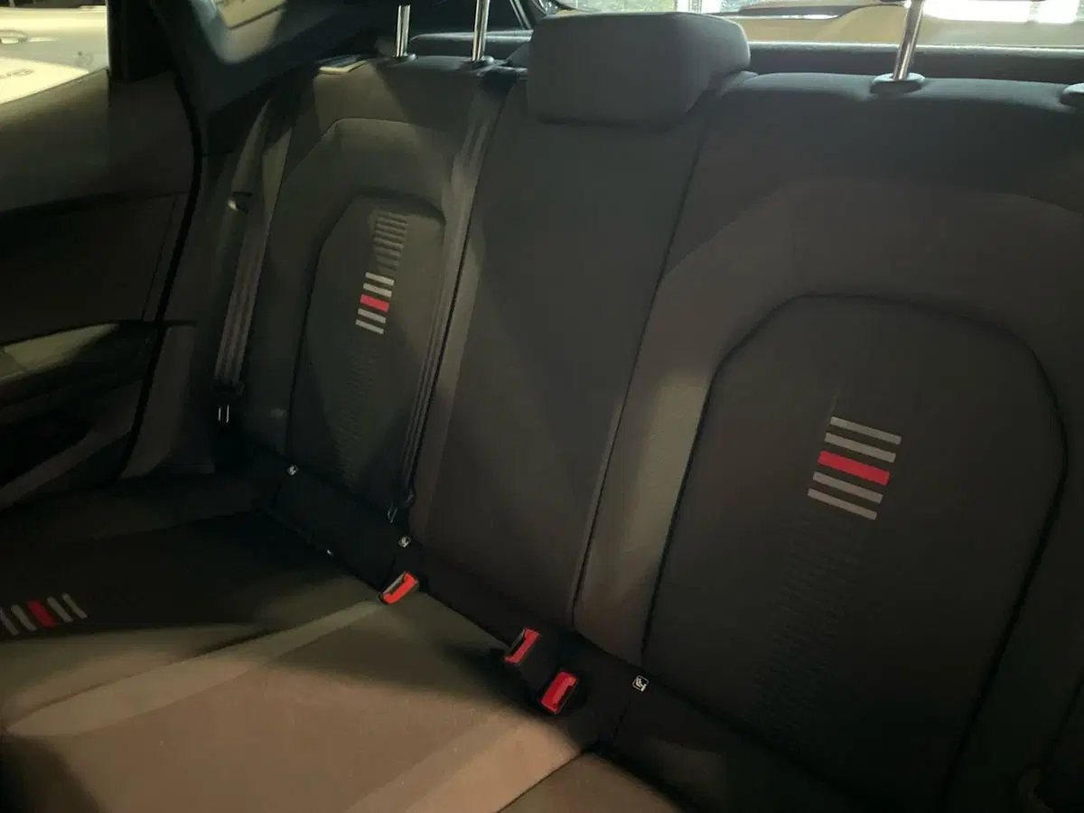 SEAT Arona usata a Macerata (13)