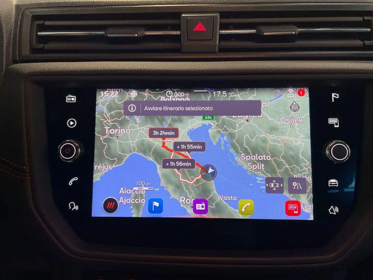 SEAT Arona usata a Macerata (15)