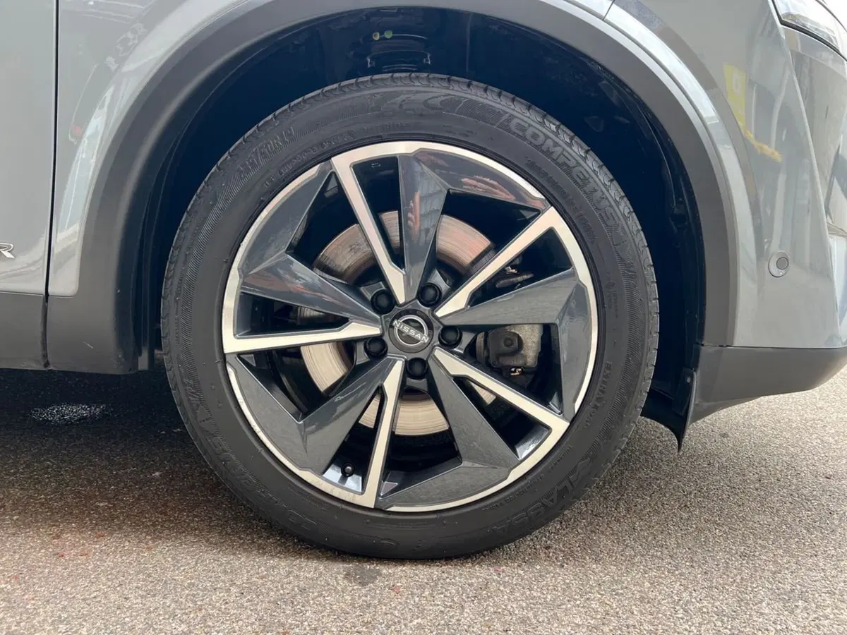 Nissan Qashqai usata a Arezzo (19)