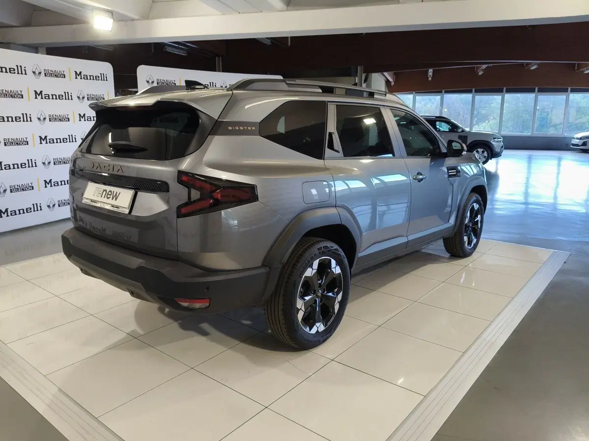Dacia Bigster nuova a Brescia (8)