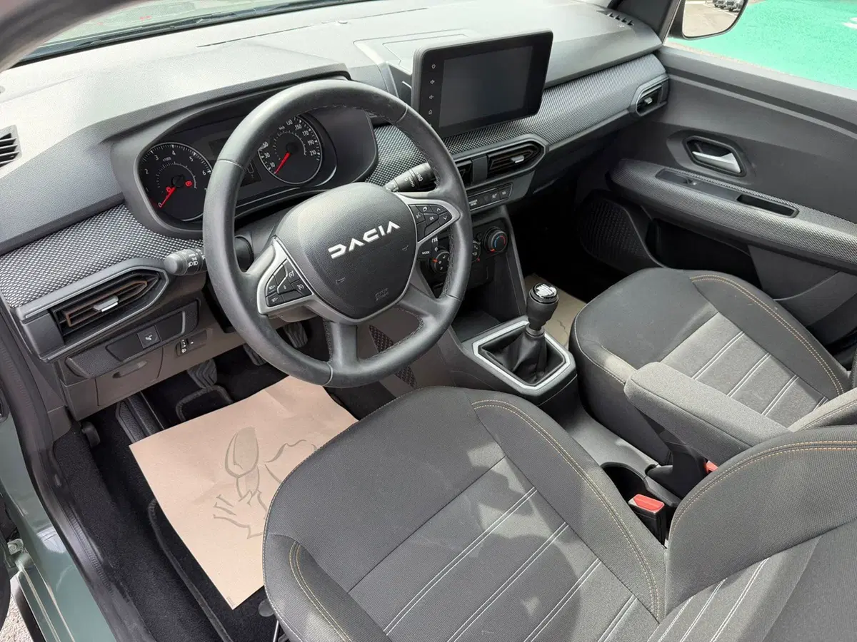 Dacia Sandero usata a Brescia (12)