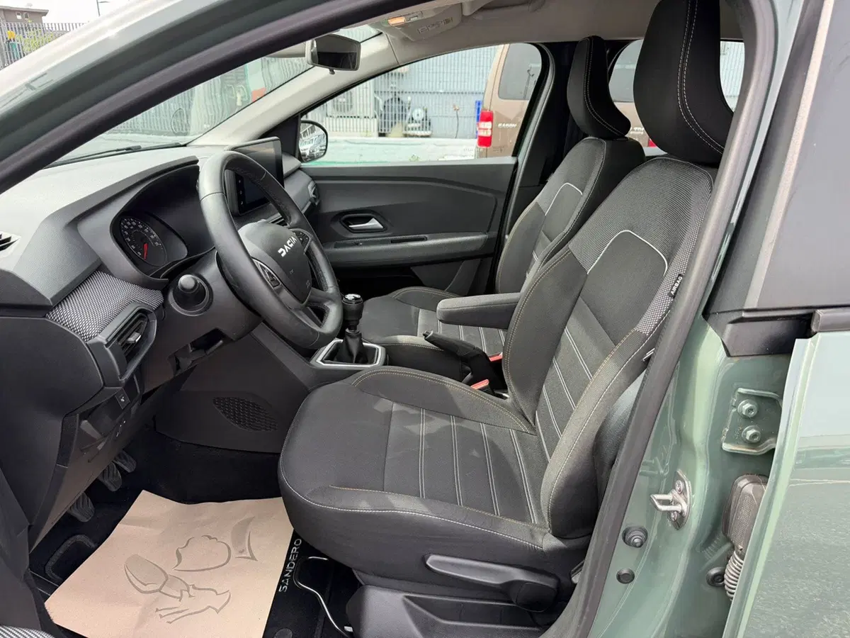 Dacia Sandero usata a Brescia (14)