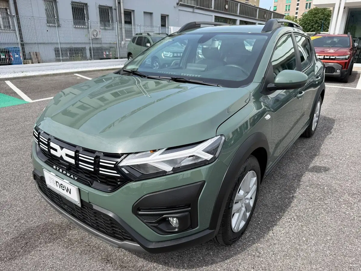 Dacia Sandero usata a Brescia (8)