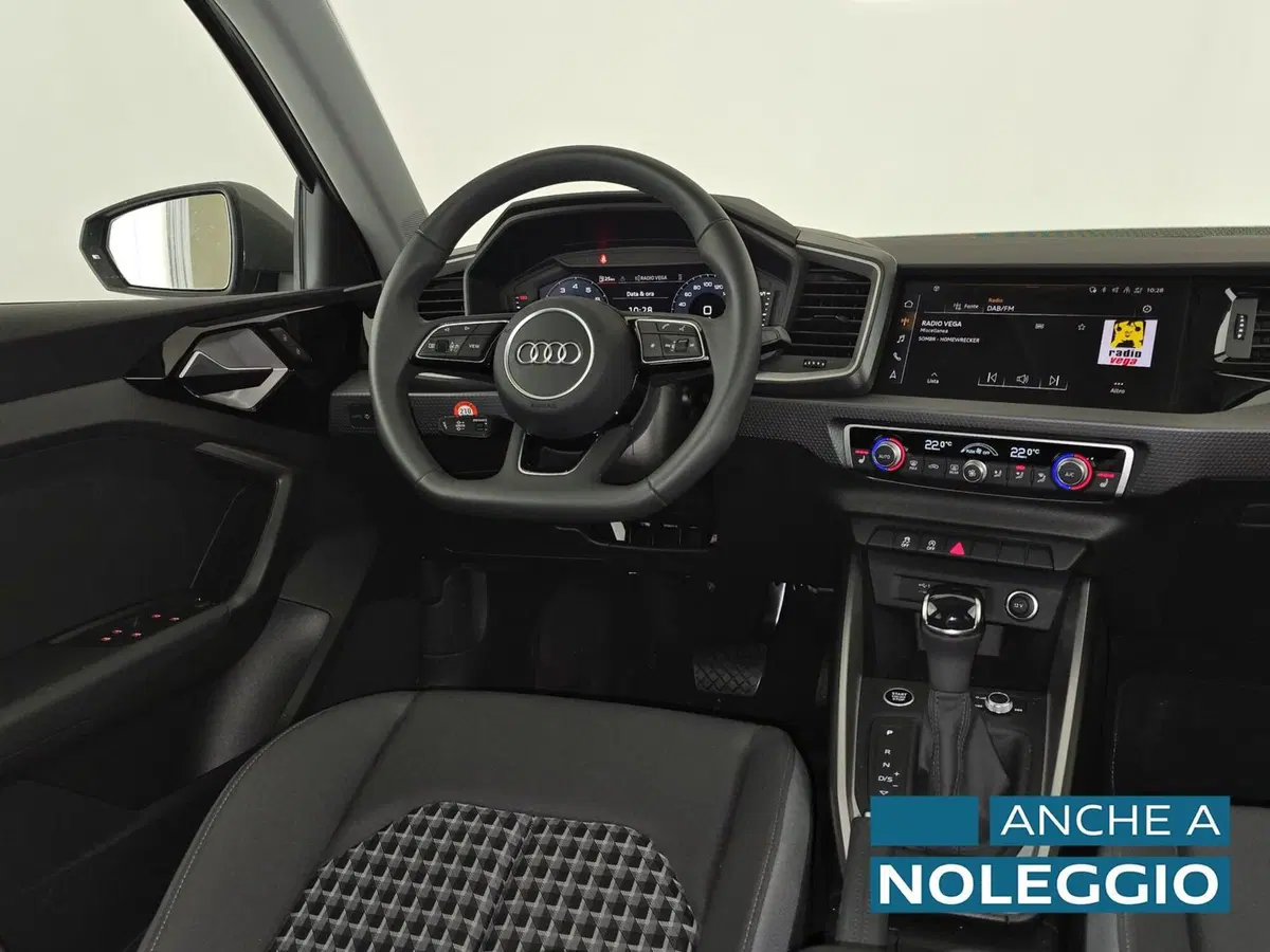 Audi A1 allstreet usata a Alessandria (11)