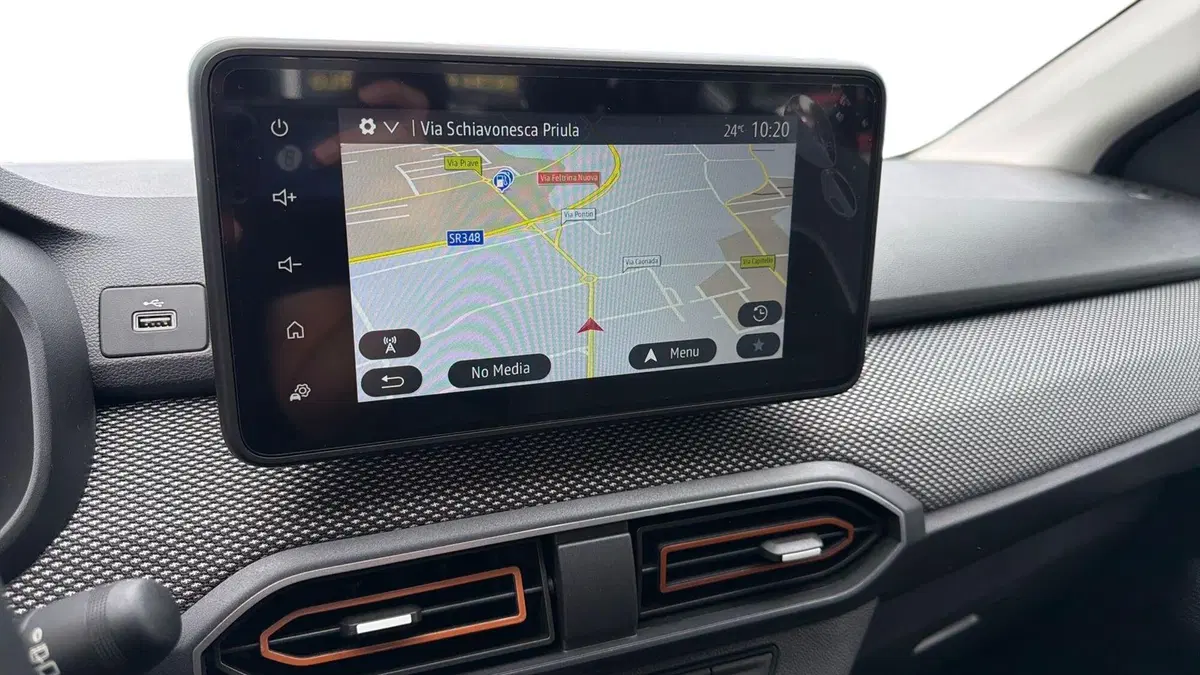 Dacia Sandero usata a Treviso (8)
