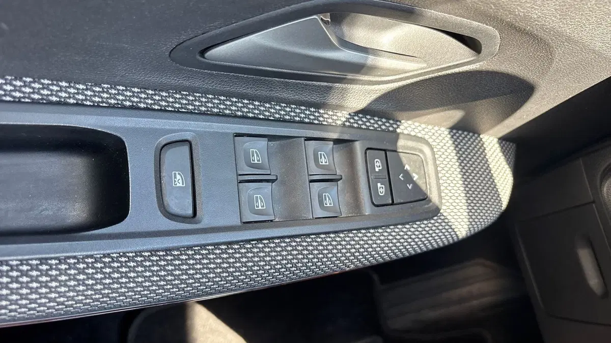 Dacia Sandero usata a Treviso (18)
