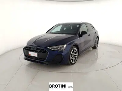 Audi A3 Sportback 35 TDI S tronic S line edition del 2025 usata a Massa