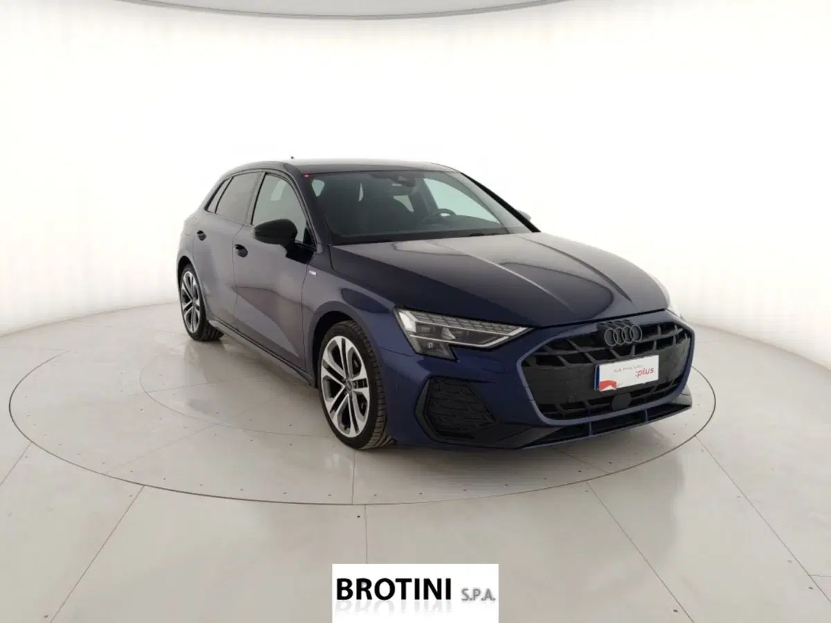 Audi A3 Sportback usata a Massa-Carrara (4)