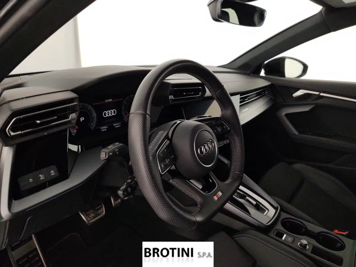 Audi A3 Sportback usata a Massa-Carrara (8)