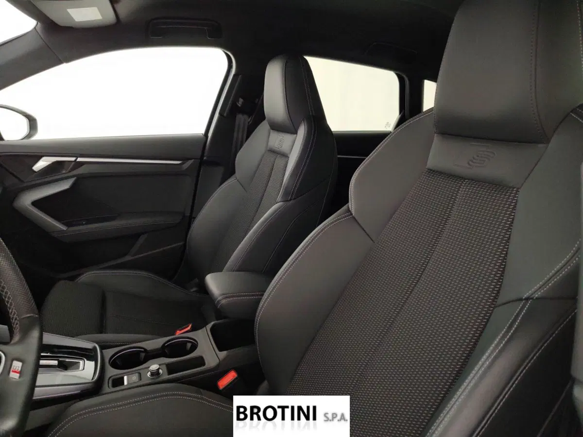 Audi A3 Sportback usata a Massa-Carrara (9)