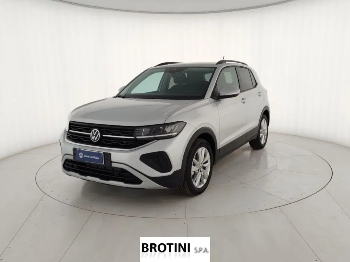 Volkswagen T-Cross nuova a Massa-Carrara